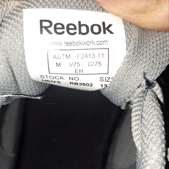 Reebok  composite  toe work shoes - Picture 4 of 4